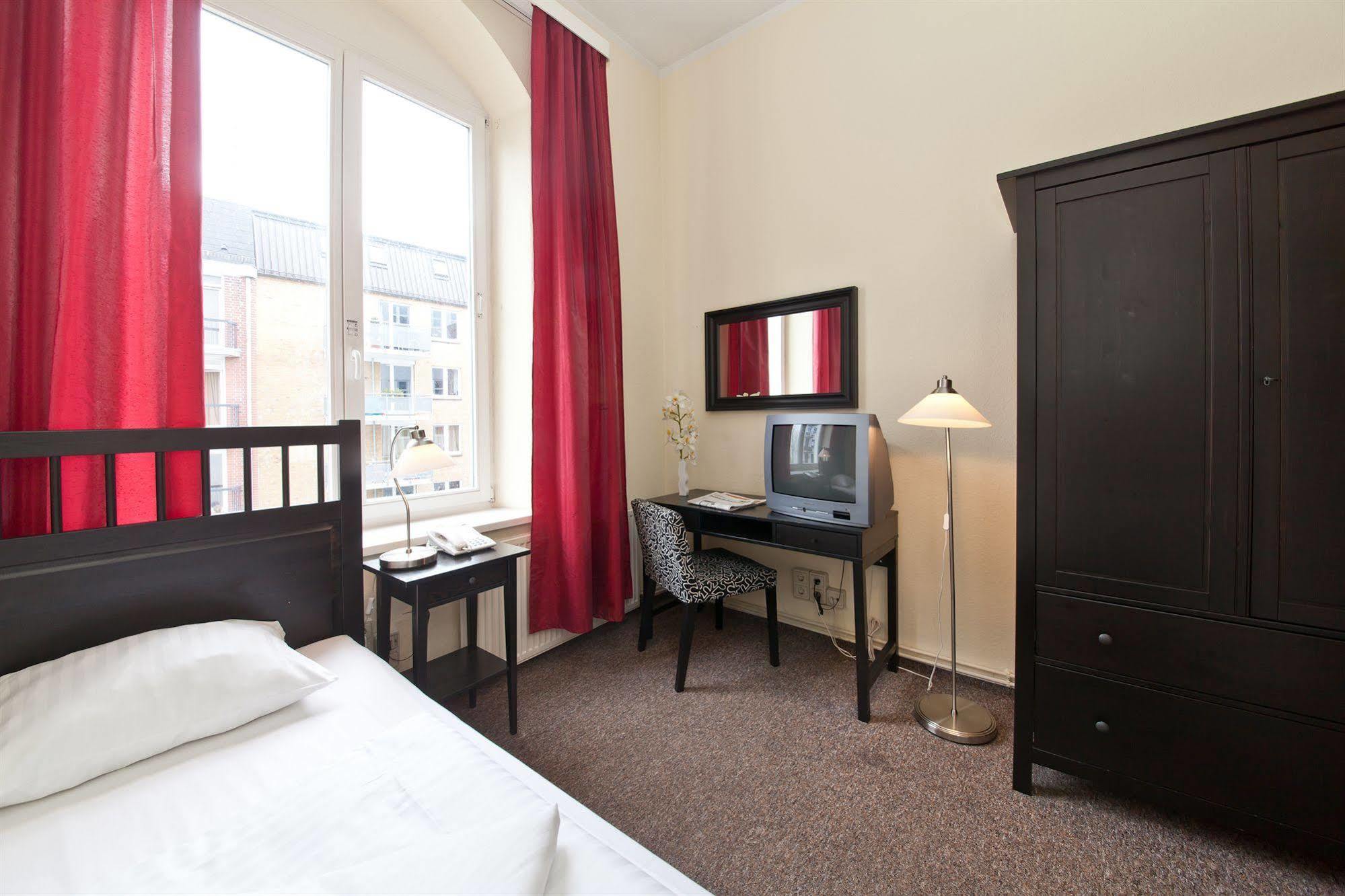 Hotel Holstenwall Hamburg Neustadt Eksteriør bilde
